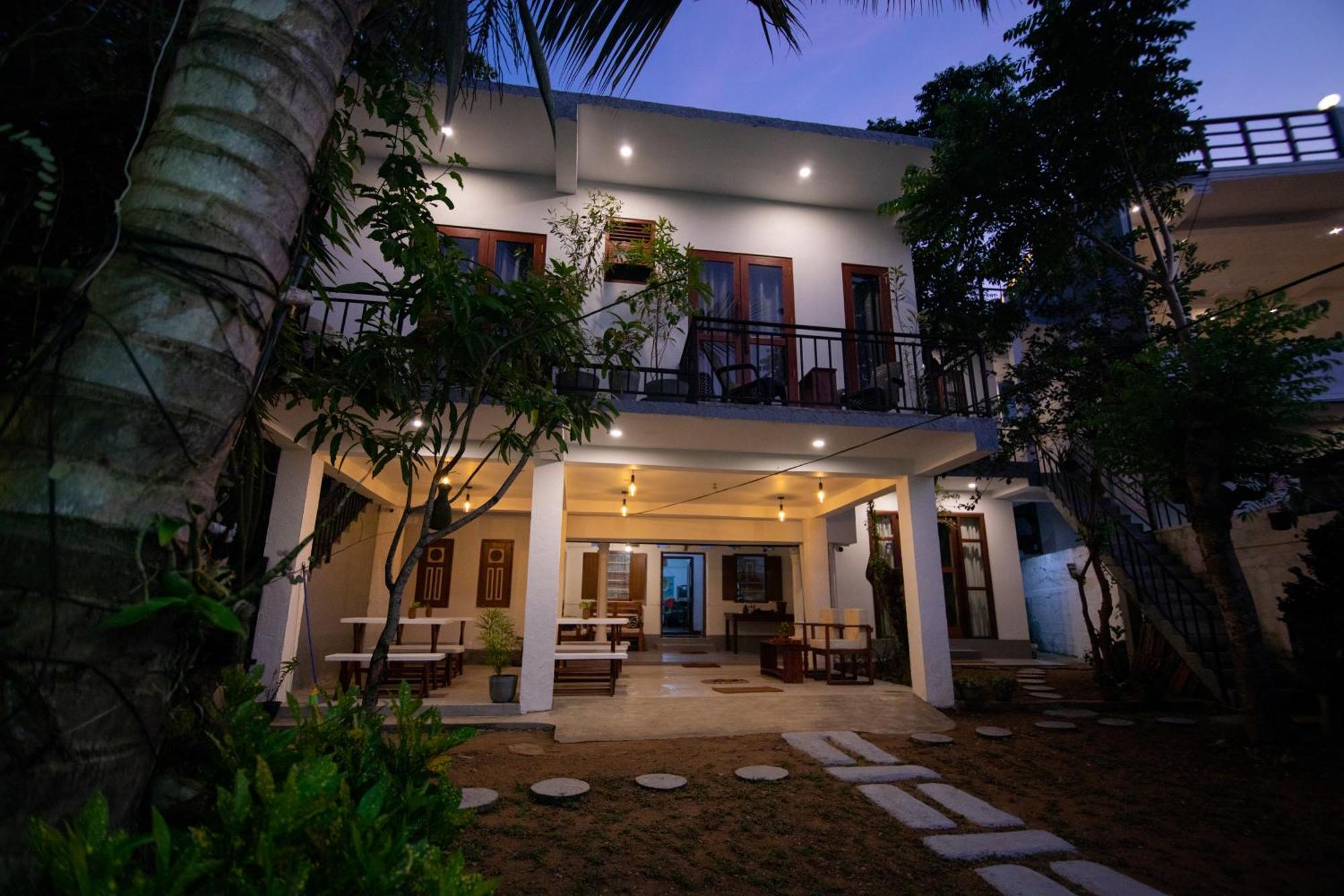 Light House Beach Home Matara Ngoại thất bức ảnh